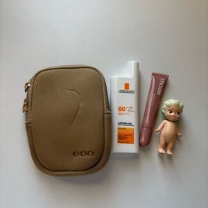 𐙚 On The Move Water Bottle Pouch NWOT